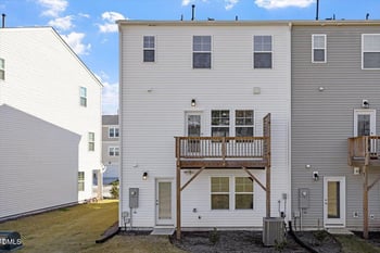 3022 Castle Loch Ln, Durham, NC 27703