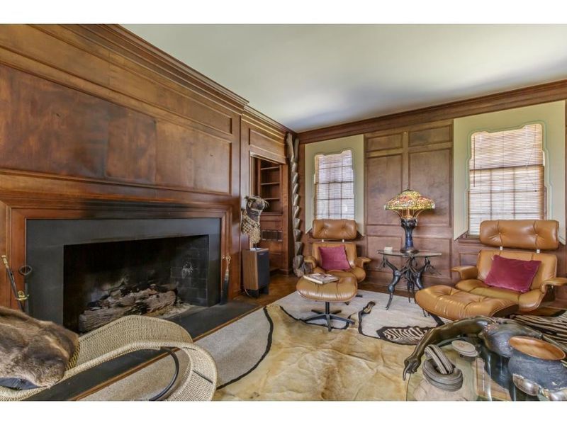 3022 Forestdale Dr, Burlington, NC 27215