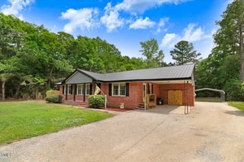 3024 Nc Hwy 111, Goldsboro, NC 27534