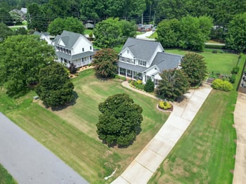 3024 Whitehart Ln, Raleigh, NC 27606