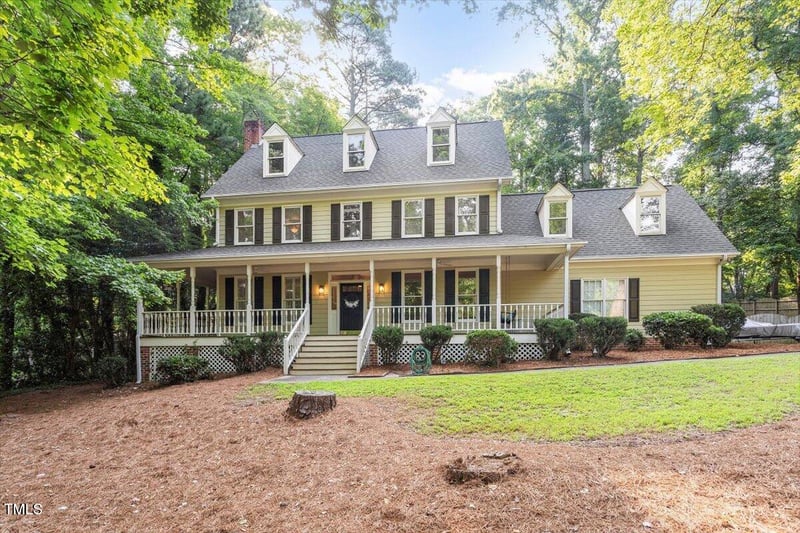 3025 Bentwillow Dr, Fuquay Varina, NC 27526