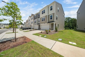 3025 Castle Loch Ln, Durham, NC 27703