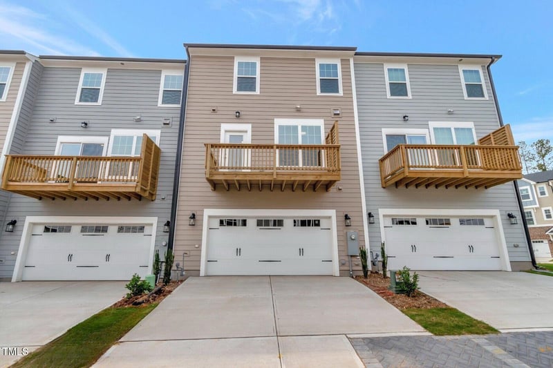 3026 Freewinds Way #50, Cary, NC 27519
