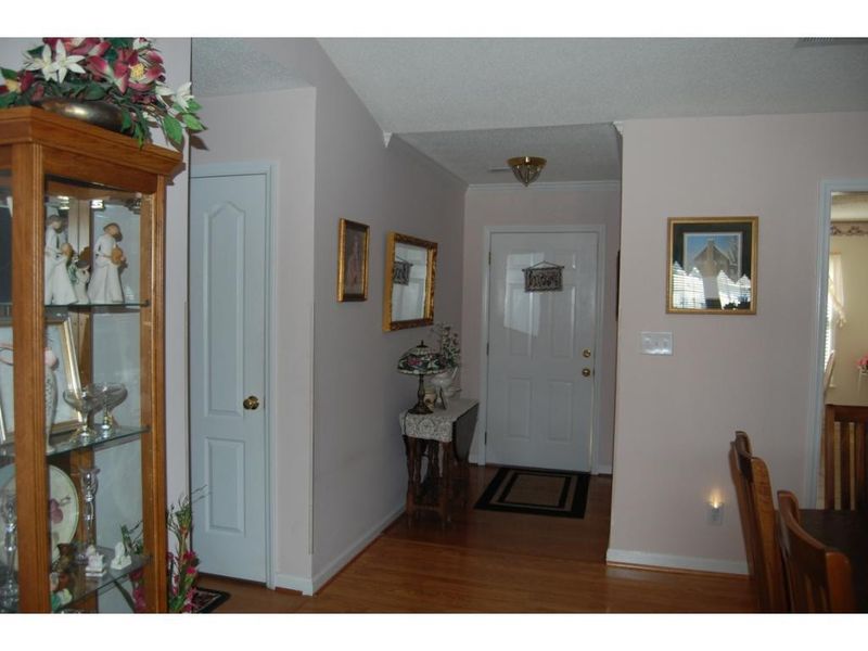 3027 Maple Ave, Burlington, NC 27215