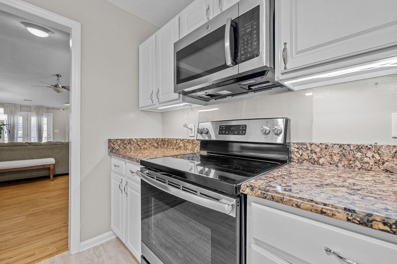 3027 Maple Ave #J4, Burlington, NC 27215