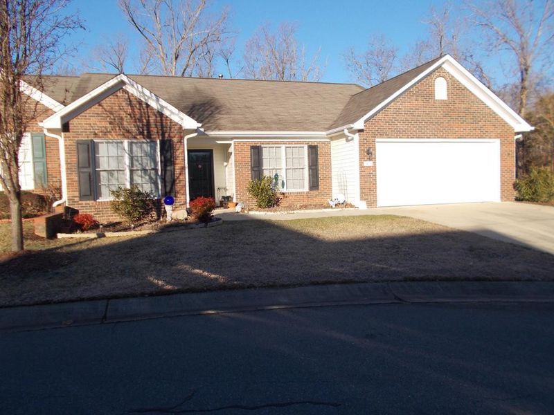 3027 Maple Ave R2, Burlington, NC 27215