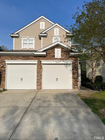 3027 Remington Oaks Cir, Cary, NC 27519