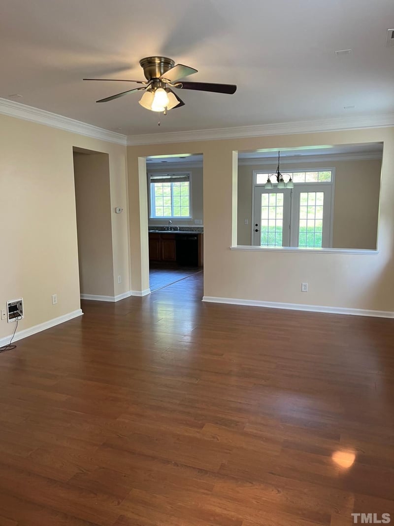 3027 Remington Oaks Cir, Cary, NC 27519