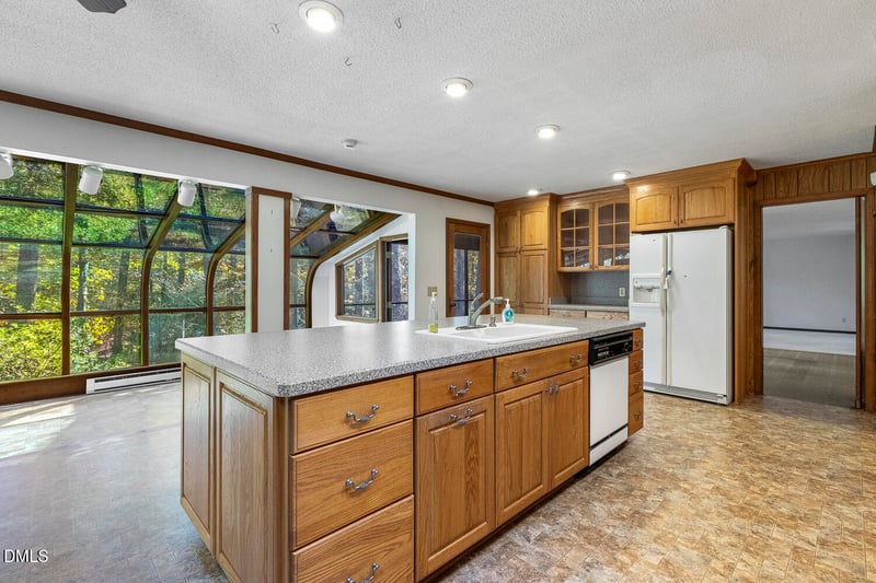 3028 Ethan Ln, Raleigh, NC 27613