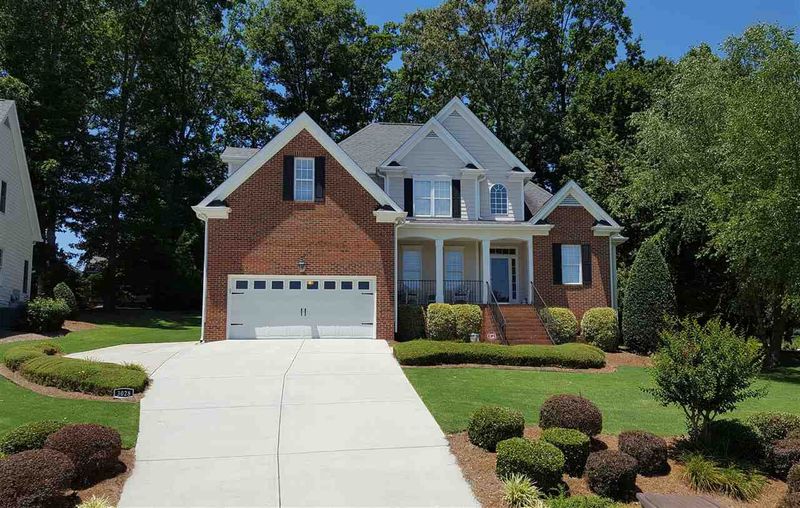 3028 Oak Bridge Dr, Raleigh, NC 27610