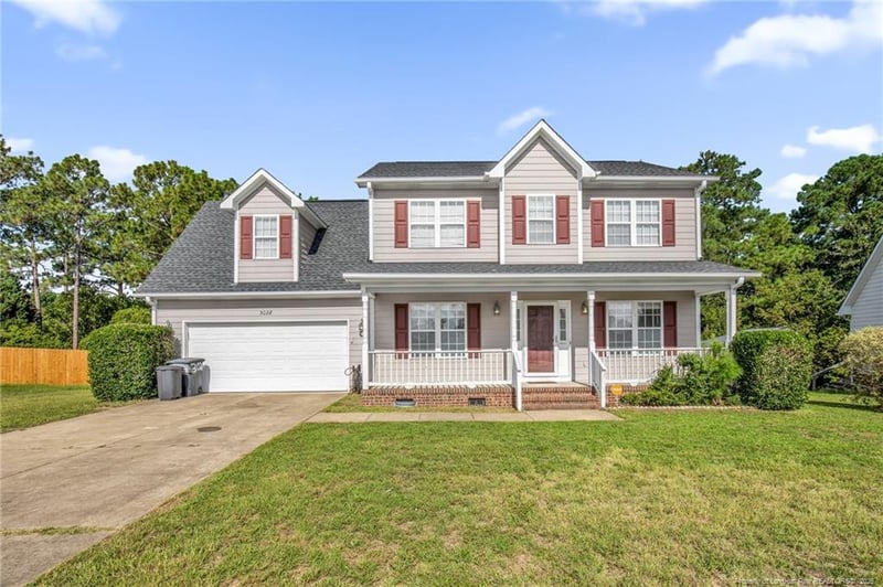 3028 Piney Mountain Dr, Hope Mills, NC 28348