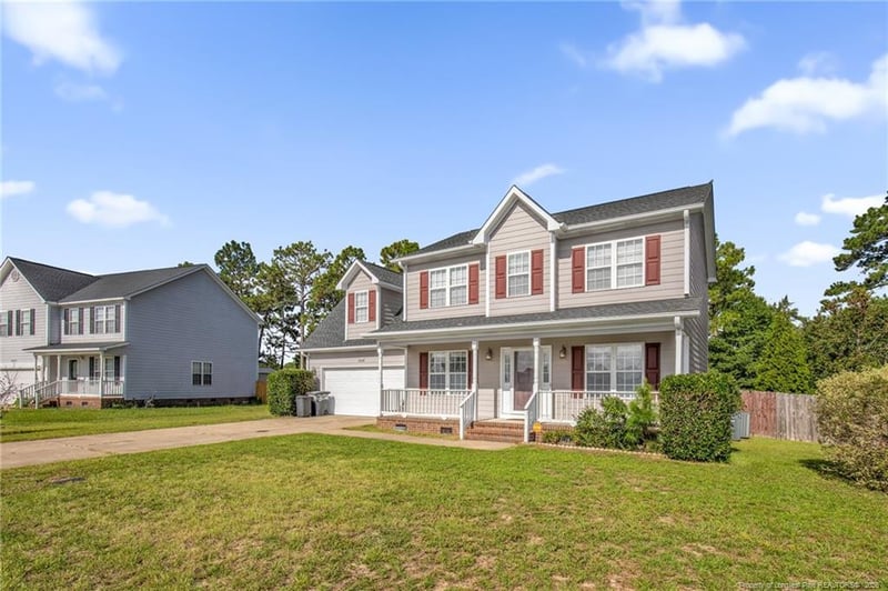 3028 Piney Mountain Dr, Hope Mills, NC 28348