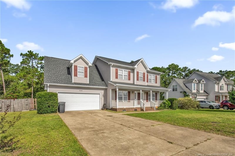 3028 Piney Mountain Dr, Hope Mills, NC 28348