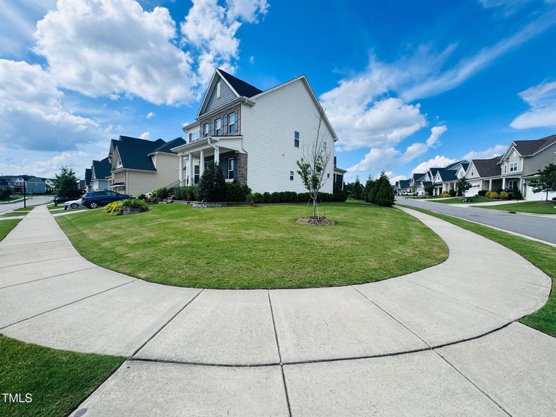3028 Portland Ave, Apex, NC 27502
