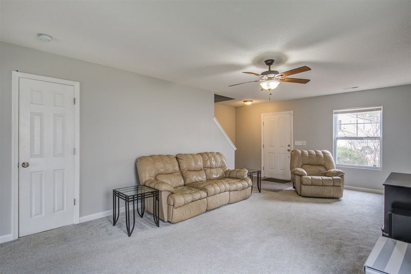 3028 Van Dorn Rd, Knightdale, NC 27545