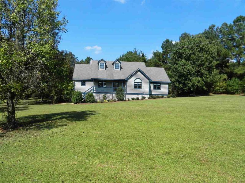 3028 Zacks Mill Rd, Angier, NC 27501
