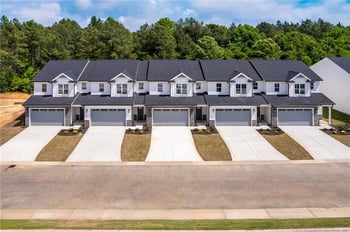 3029 Candlelight Dr, Fayetteville, NC 28311