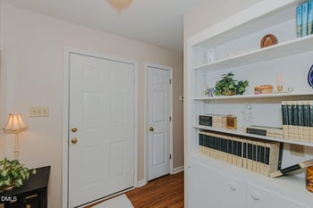 303 7th St, Mebane, NC 27302