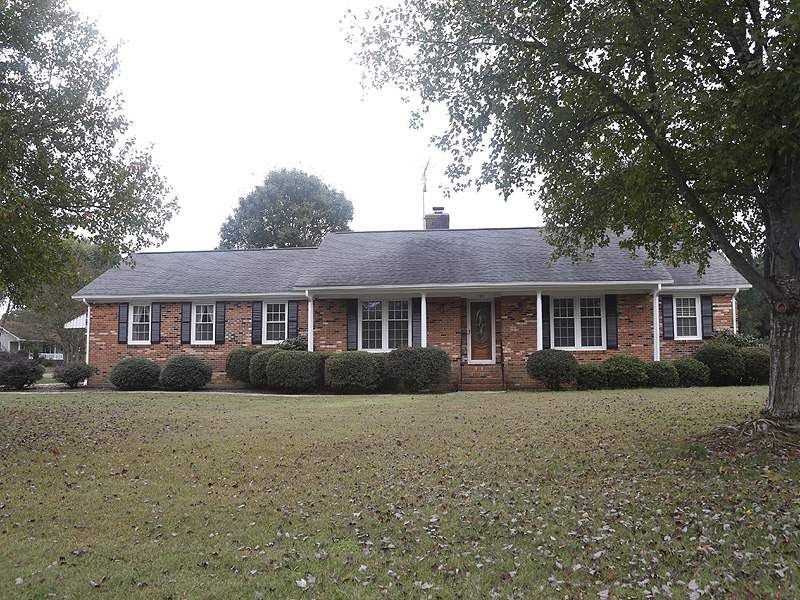 303 Andover Rd, Durham, NC 27712