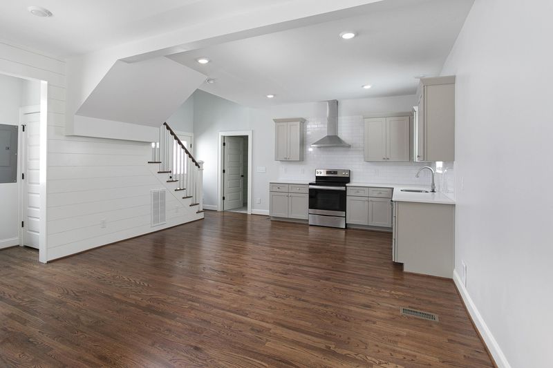 303 B Truce St, Durham, NC 27703