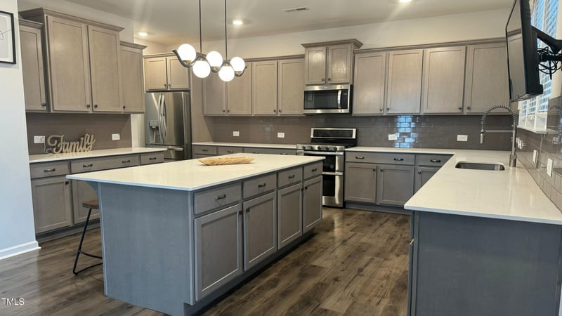 303 Bent Willow Dr, Clayton, NC 27527