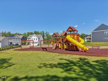 303 Bent Willow Dr, Clayton, NC 27527