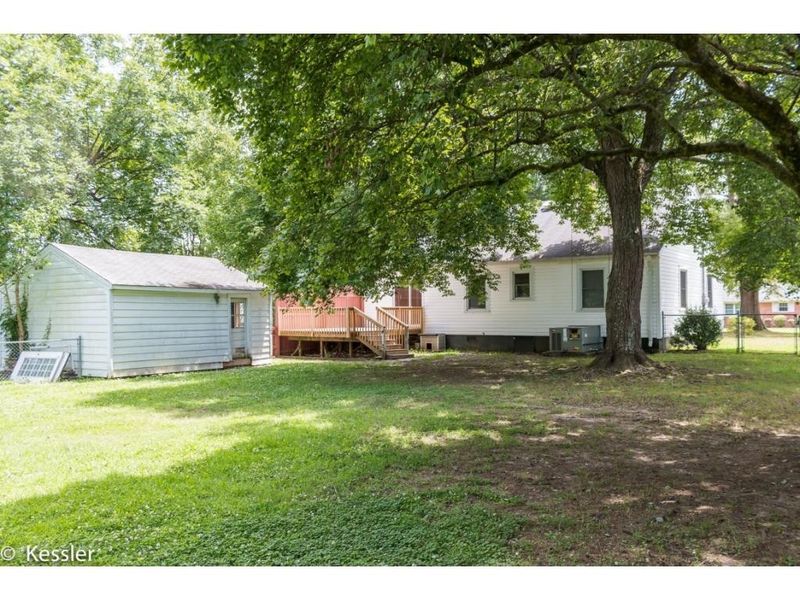 303 Boone Rd, Burlington, NC 27217