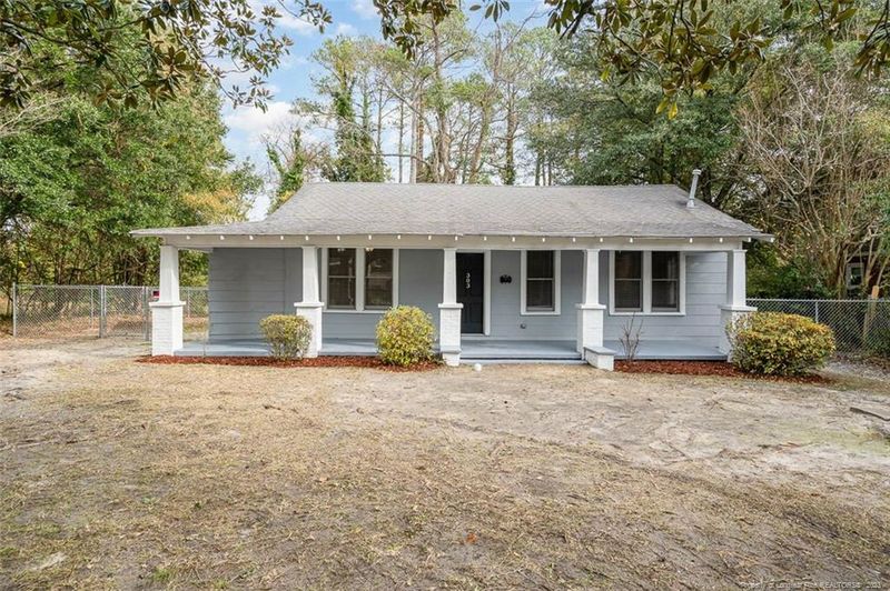 303 Bryan St, Fayetteville, NC 28305