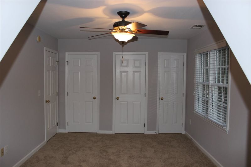 303 Burnt Pine Ct, Apex, NC 27502