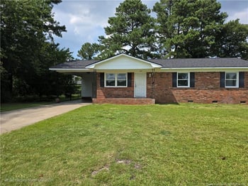 303 Cartwright Dr, Fayetteville, NC 28303