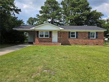 303 Cartwright Dr, Fayetteville, NC 28303