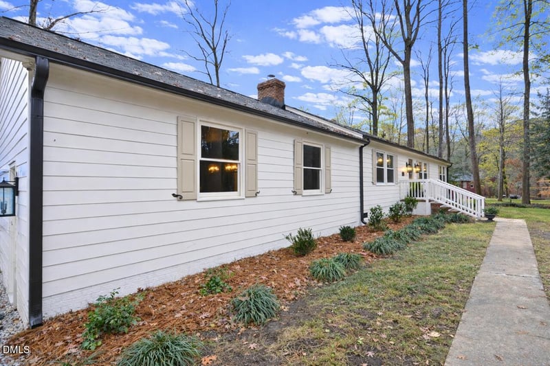 303 Cedarwood Dr, Knightdale, NC 27545