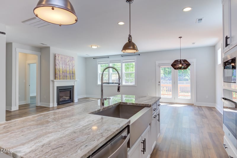 303 Chauncey Cir, Chapel Hill, NC 27516
