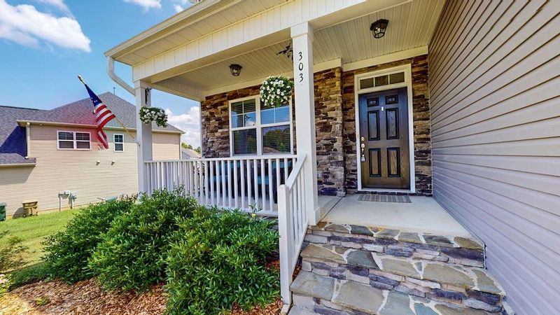 303 Cherry Bark Loop, Clayton, NC 27527