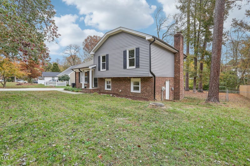 303 Coachman Dr, Garner, NC 27529