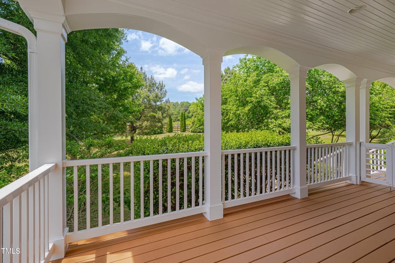 303 Crooked Meadow Ln, Hillsborough, NC 27278