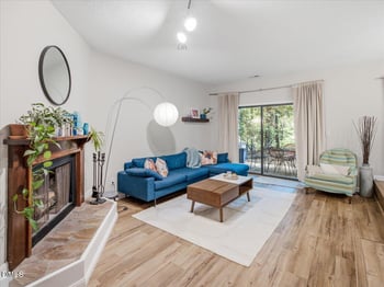 303 Deepwood Rd, Chapel Hill, NC 27514