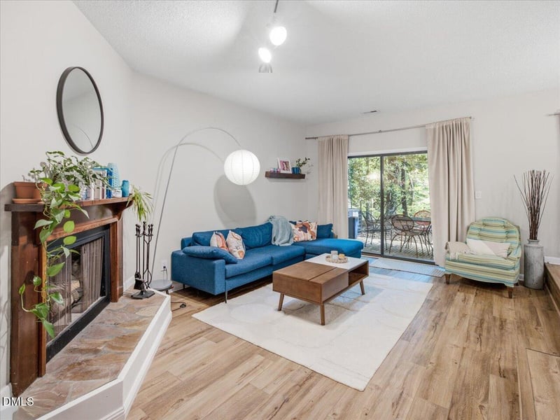 303 Deepwood Rd, Chapel Hill, NC 27514