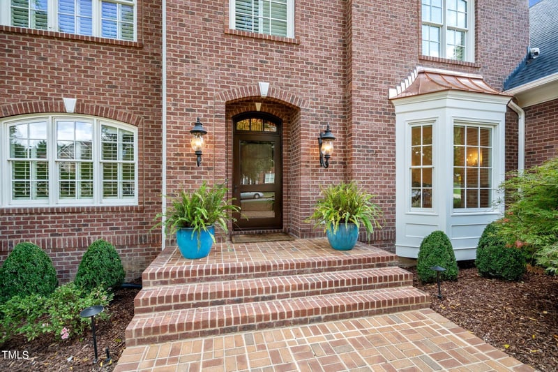 303 Devonhall Ln, Cary, NC 27518