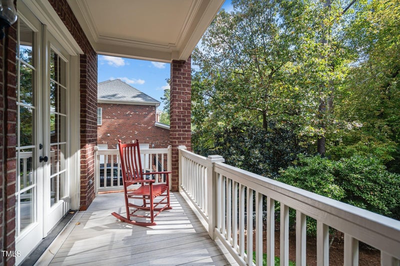 303 Devonhall Ln, Cary, NC 27518