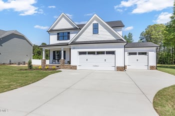 303 Freedom Rdg Dr, Smithfield, NC 27577
