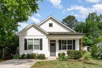 303 Godwin St, Selma, NC 27576