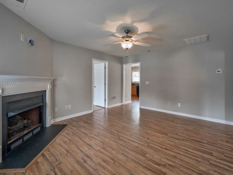 303 Gray Ghost St, Benson, NC 27504