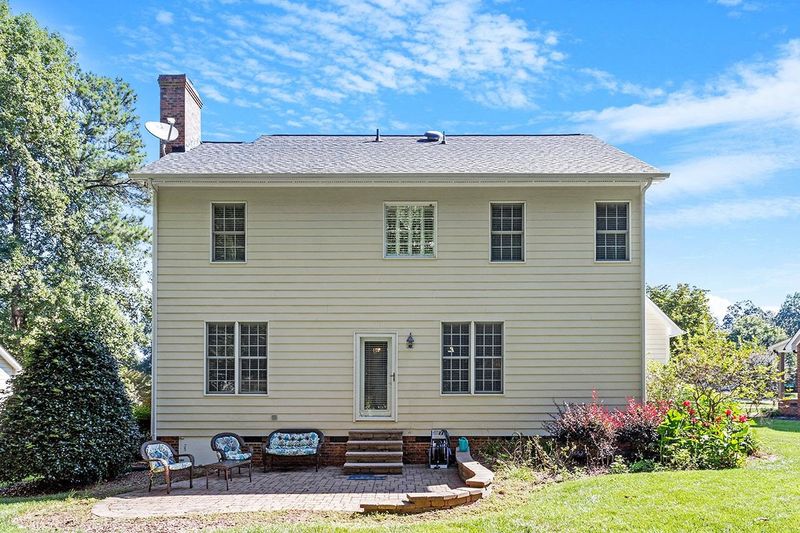 303 Hill Ln, Mebane, NC 27302