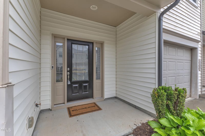 303 Leighann Ridge Ln, Rolesville, NC 27571