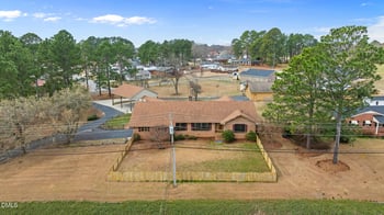 303 Lincoln St, Benson, NC 27504