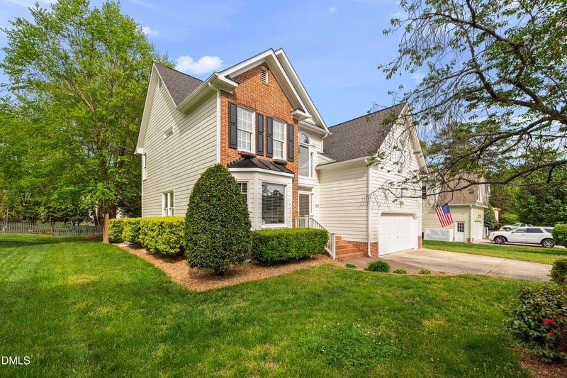 303 Lippershey Ct, Cary, NC 27513