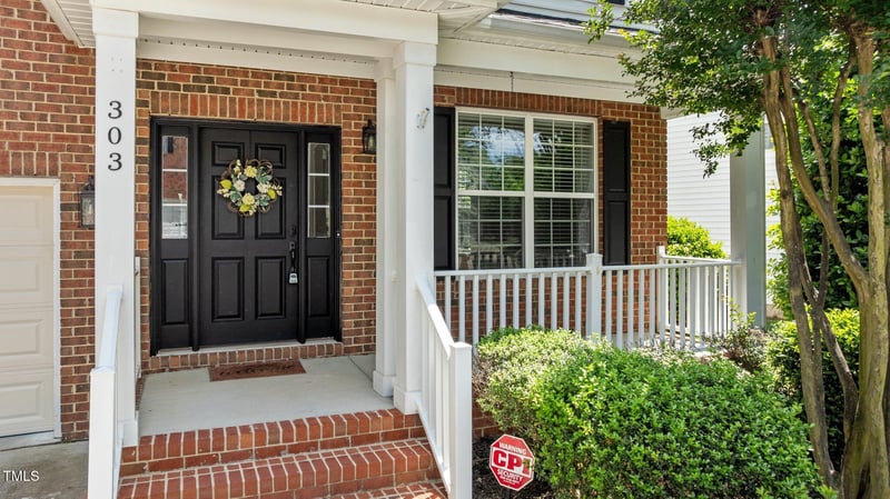 303 Middleham Dr, Rolesville, NC 27571
