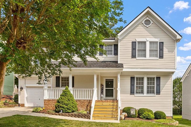 303 Mint Hill Dr, Cary, NC 27519