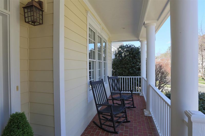 303 Old Larkspur Way, Chapel Hill, NC 27516